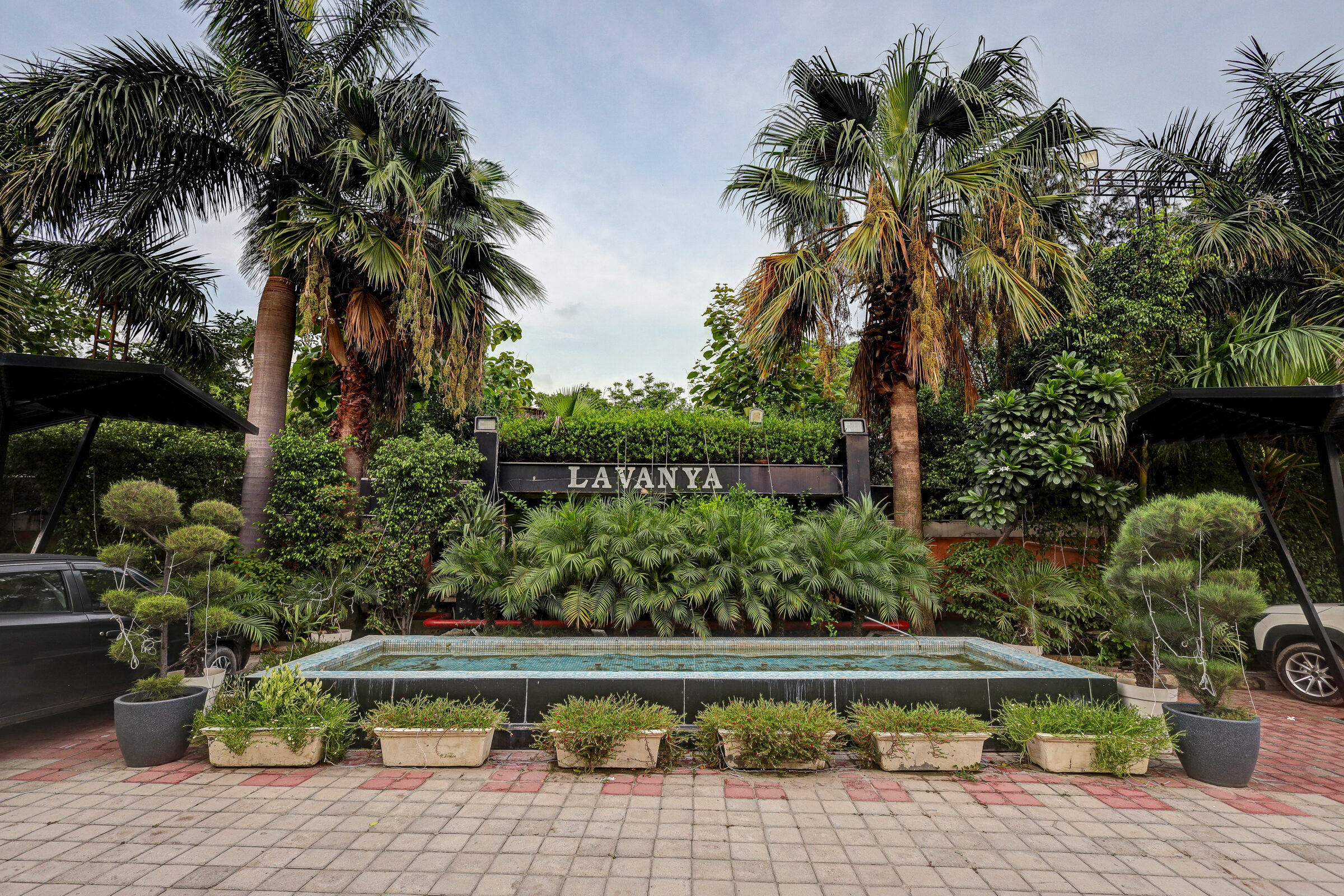 Lavanya Motel