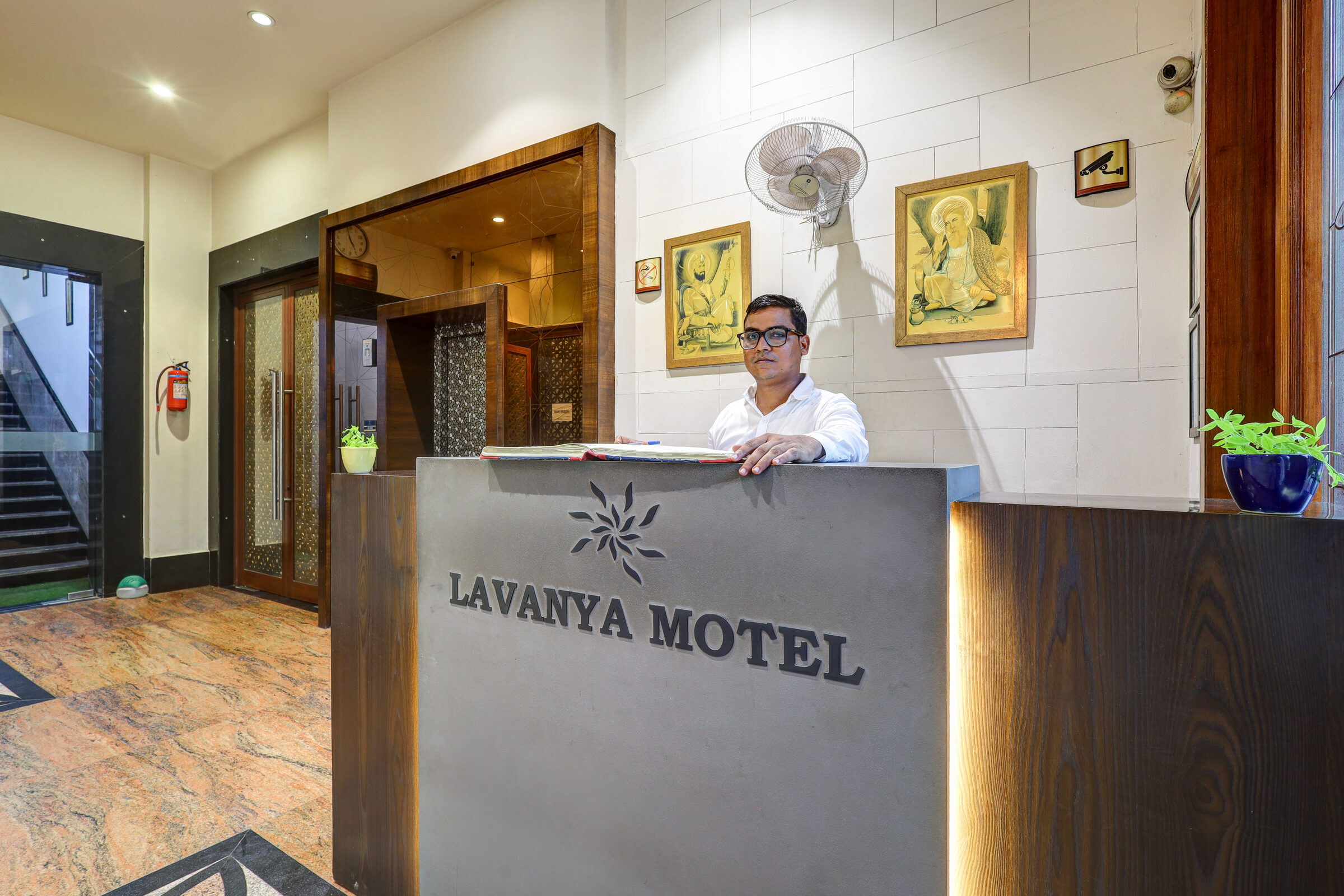 Lavanya Motel
